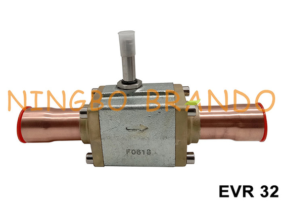 Ein solenoides Kühlventil 220V 042H1106